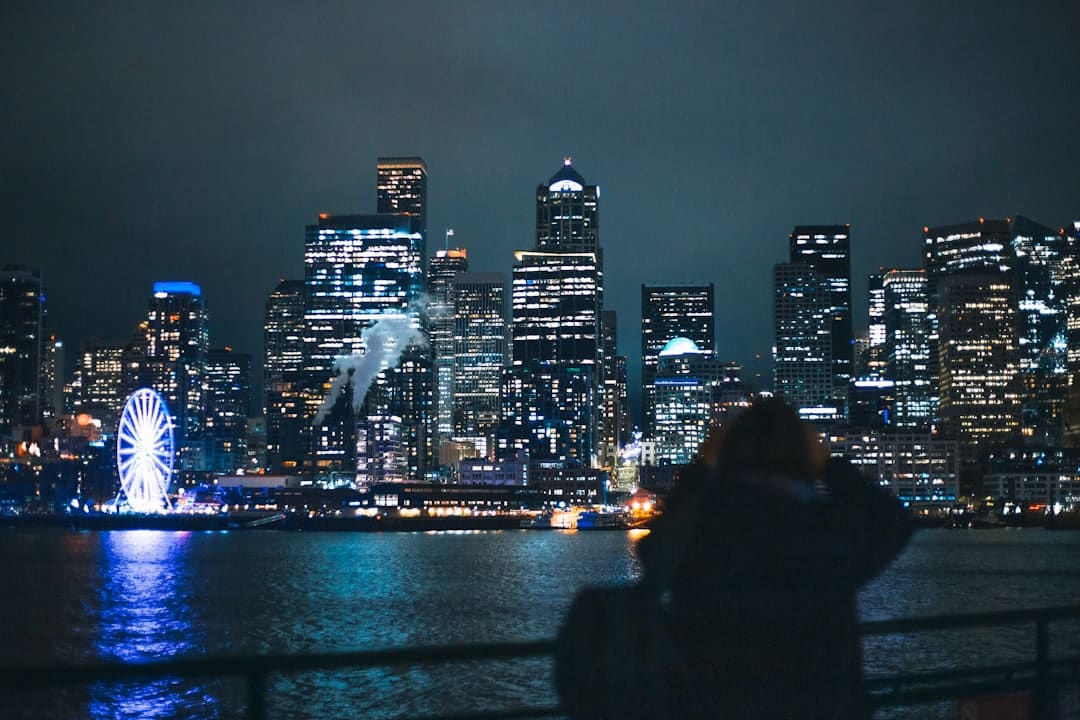 稀缺性杰出 需求远景达观 2025年锑、铟等小金属行情可期